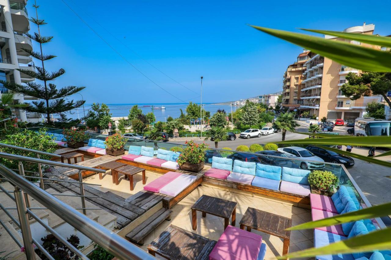 Hotel Oasis Саранда Экстерьер фото