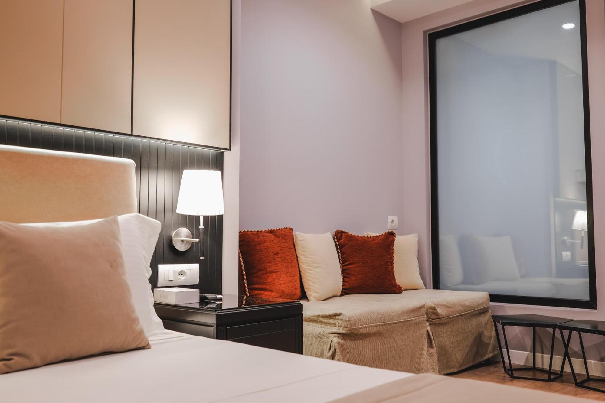 Hotel Oasis Саранда Экстерьер фото